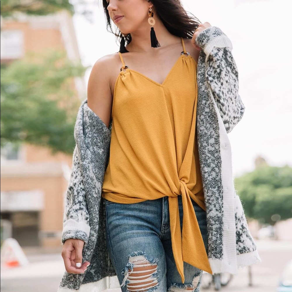 Blu Pepper mustard tank top